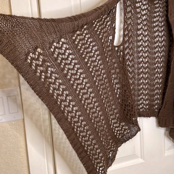 Westbound Bohemian brown crocheted vest. Size large with angle style hem - Picture 4 of 5
